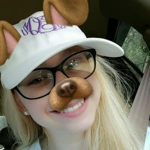 Meet your Posher, Lillian